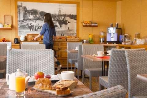 Escale Oceania Brest 3*